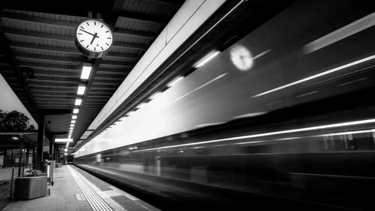 DB-Reiseauskunft am 18. August: Vor Abfahrt neu prüfen