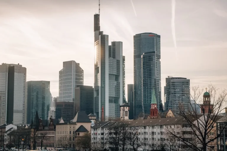EZB-Zinspolitik: Sinkt der Leitzins bis Ende 2026 unter 3,0 Prozent?