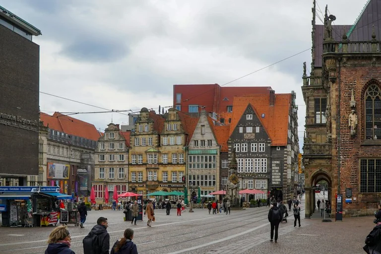 Tag der Deutschen Einheit 2026: Was am 3. Oktober in Bremen gilt